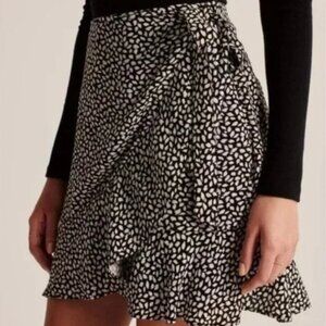 A&F Ruffle Wrap Mini Skirt - NWT!